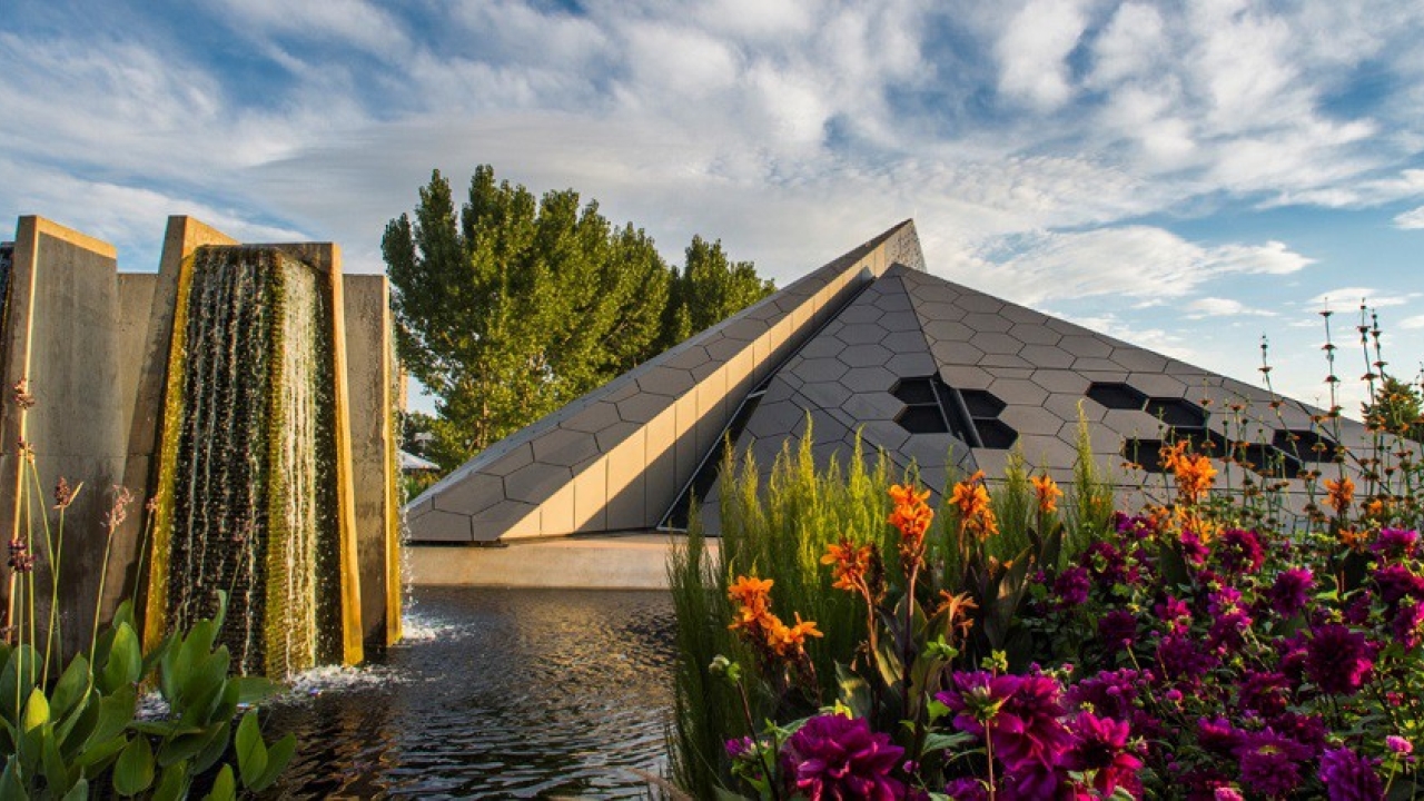 Colorado Alumni - Denver Botanical Gardens Private Tour | One Aggie Network